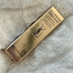 Yves Saint Laurent Love Shine Candy Glaze in Showcasing Nude
